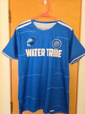 Box Lunch Avatar The Last Airbender Water Tribe Katara #7 Jersey Size M